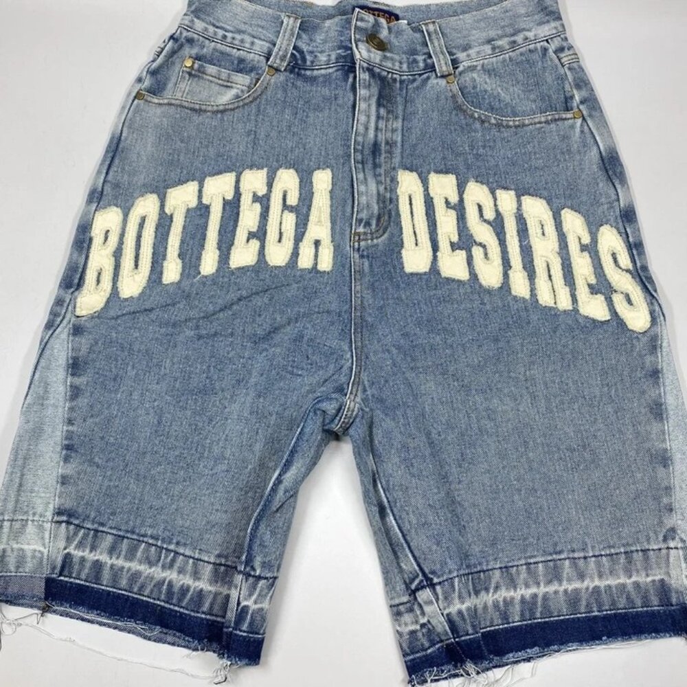 Bottega Desires Men's Embroidered Denim Shorts Blue Size 30 | Appliqué & Frayed